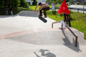 2B8A1829-2019-Contest-Skateboard-